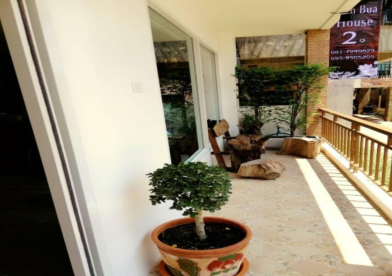 Baan Bua House 2 Ayutthaya Bagian luar foto